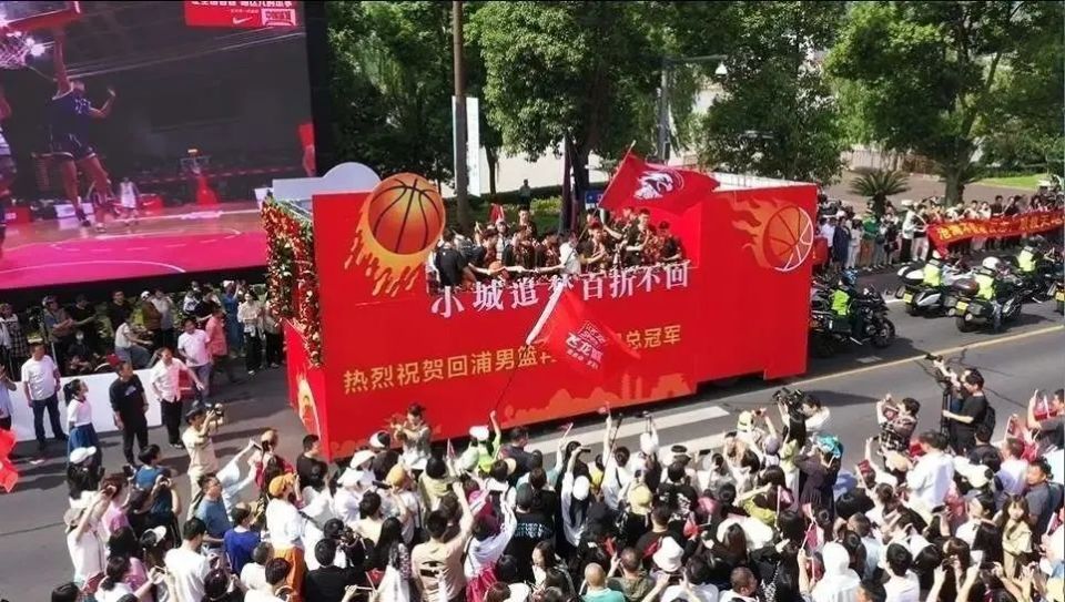 为什么控卫需要掌握多种进攻手段_0